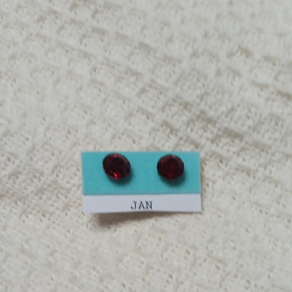 Elegant Red Stud Earrings